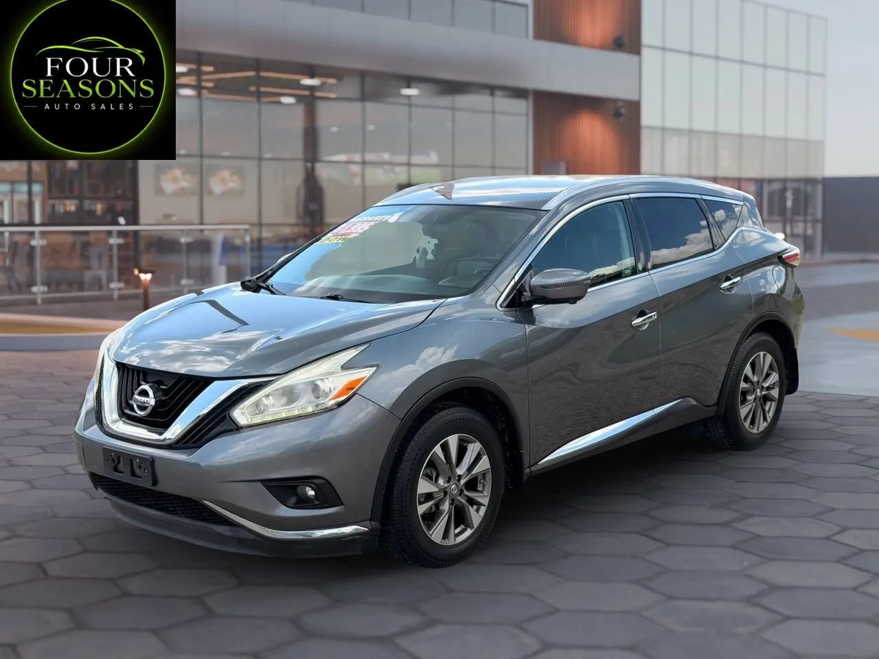 Used 2017 Nissan Murano SL w/ Cargo Package FWD image 1
