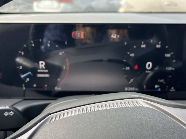 New 2026 Nissan Sentra SV w/ SV Convenience Package FWD image 31