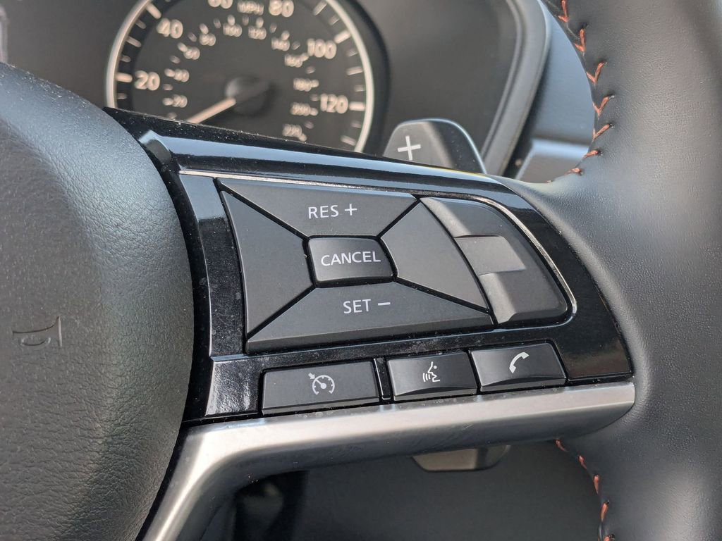 Used 2025 Nissan Altima 2.5 SR image 25