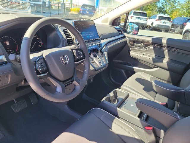 Certified 2026 Honda Odyssey Touring image 14