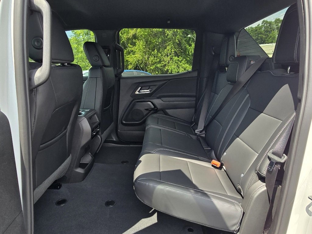 New 2026 Chevrolet Silverado EV LT image 12