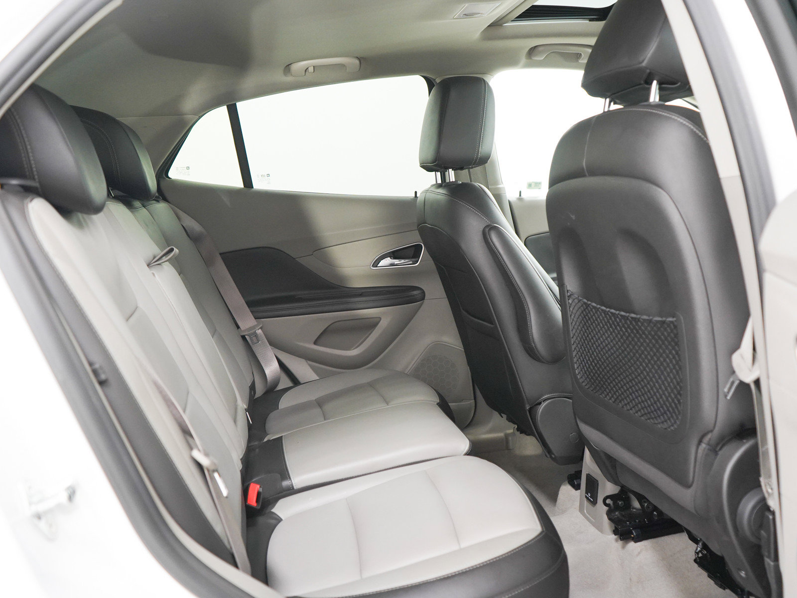 Used 2016 Buick Encore Leather w/ Experience Buick Package FWD image 12
