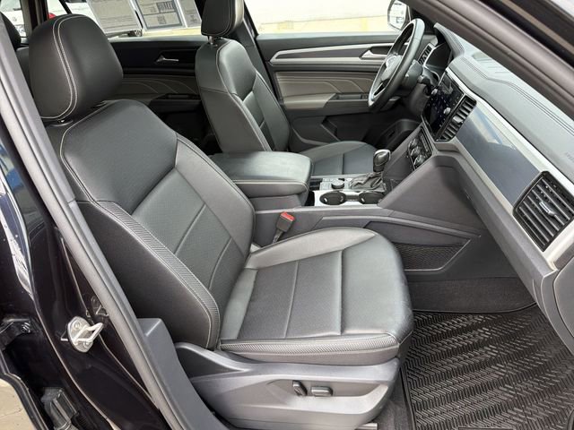 Used 2023 Volkswagen Atlas Cross Sport SEL image 27