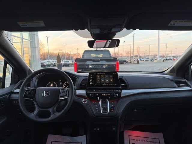 Used 2025 Honda Odyssey Sport-L image 9