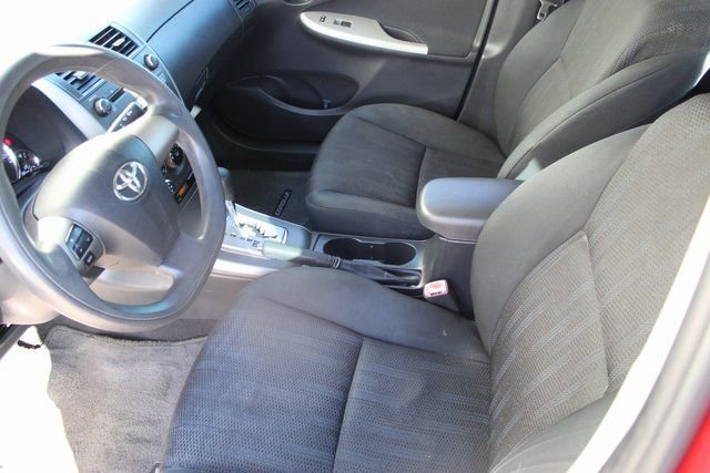 Used 2011 Toyota Corolla S image 8