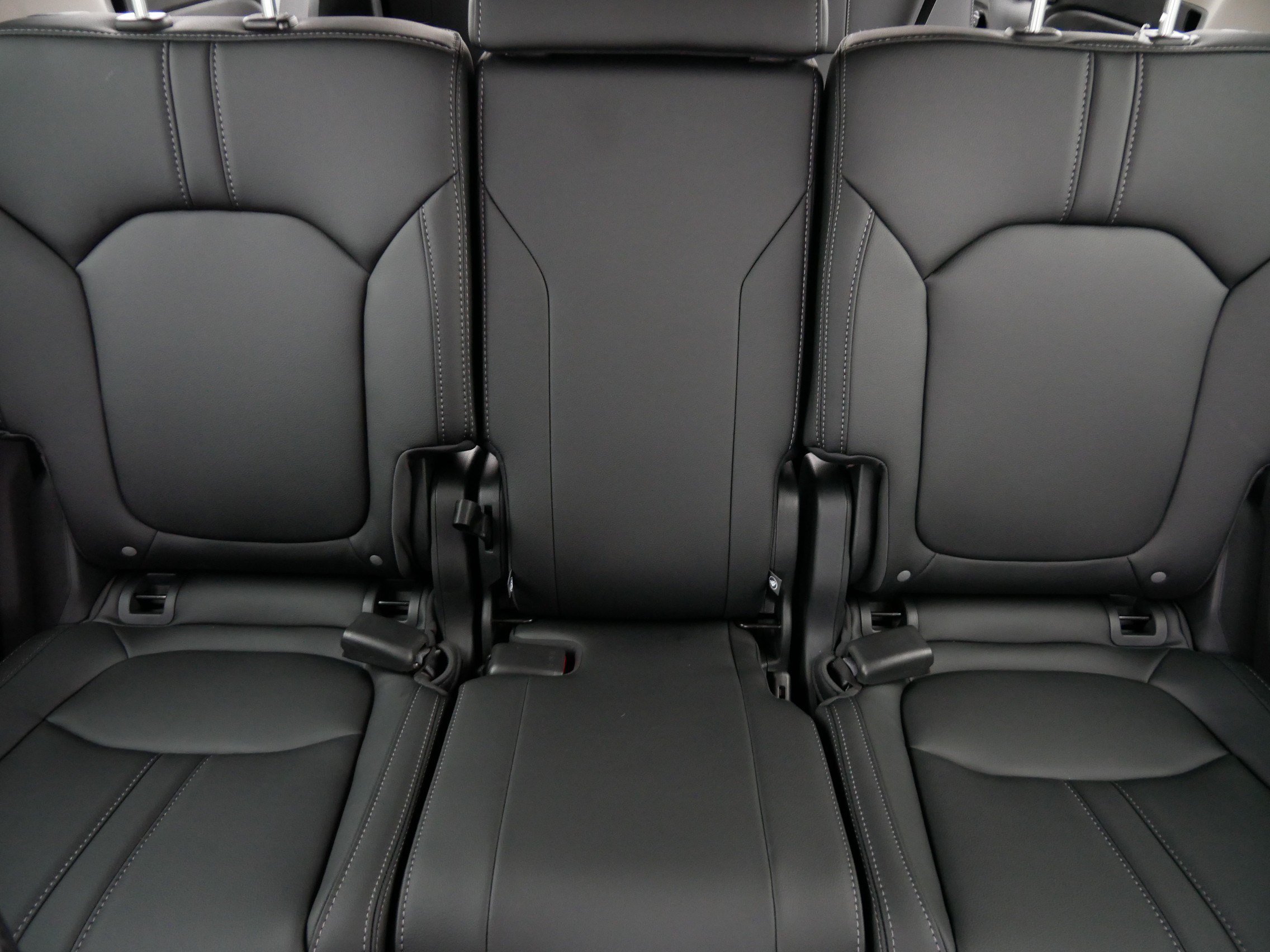 Certified 2026 Honda Pilot Touring image 13