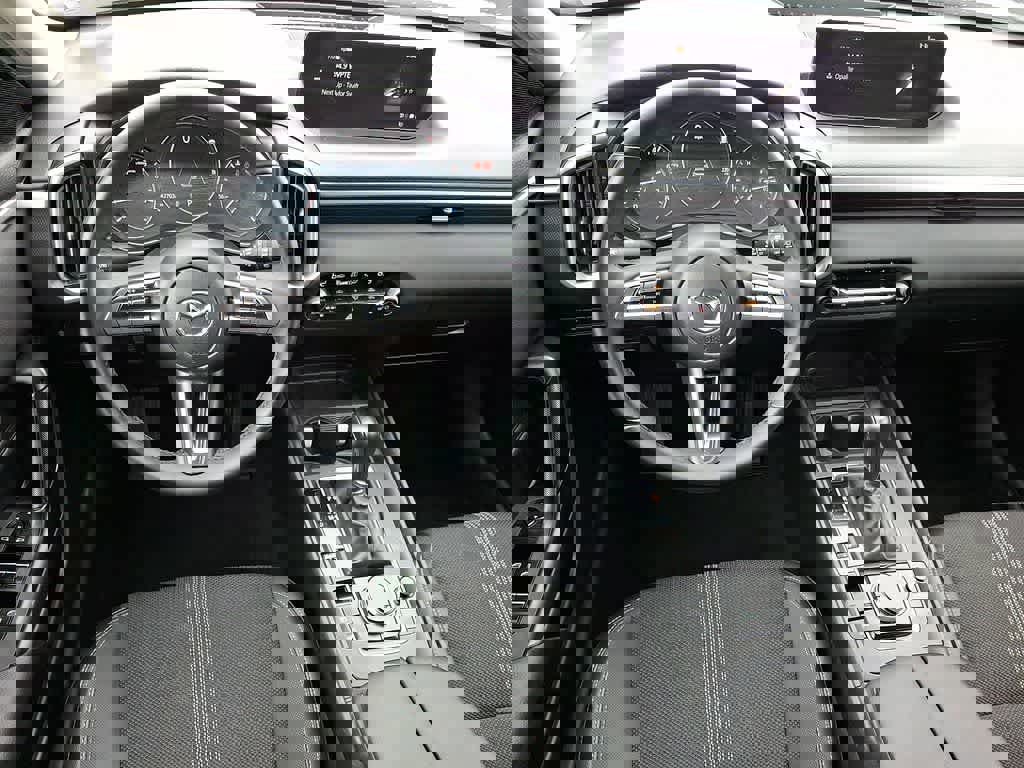 Used 2025 MAZDA CX-50 AWD 2.5 S w/ Preferred Package image 11