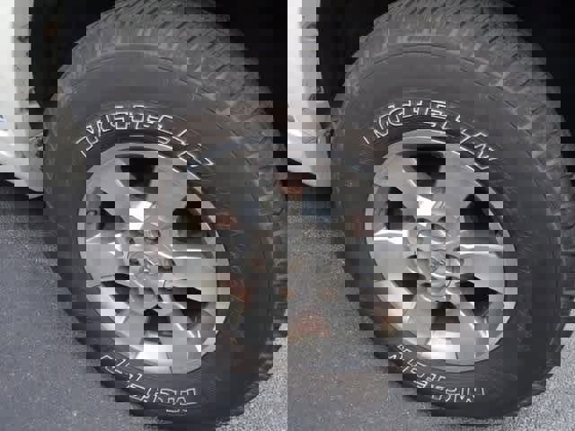 Used 2013 Toyota 4Runner SR5 image 26