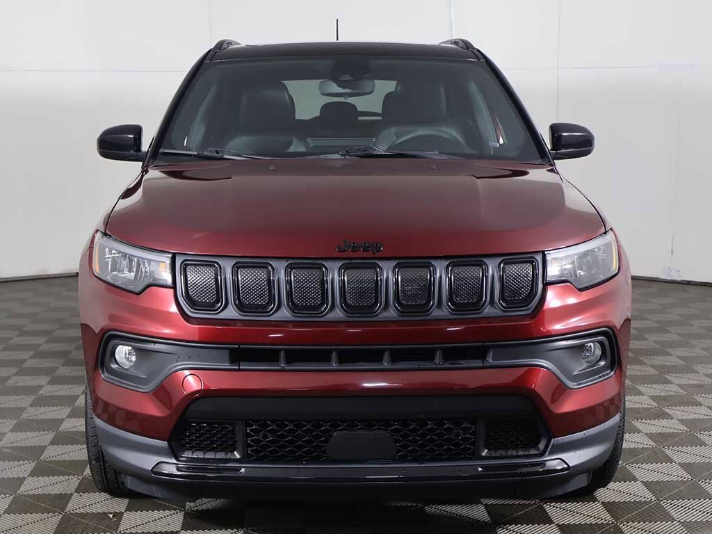 Used 2022 Jeep Compass Altitude w/ Sun and Sound Group image 11