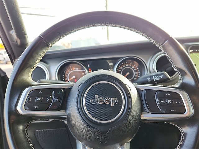Used 2021 Jeep Gladiator Overland image 12