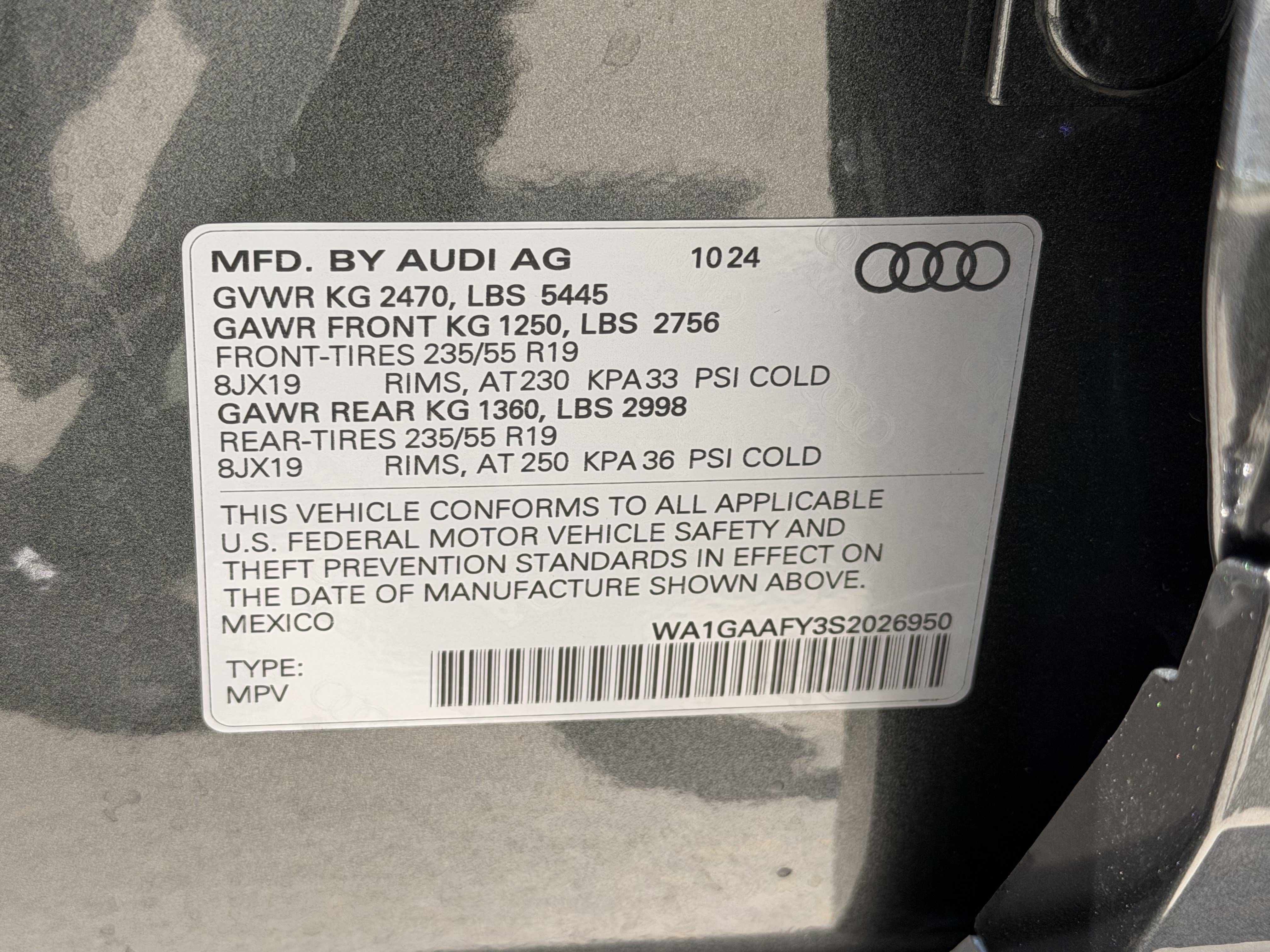 Certified 2025 Audi Q5 2.0T Premium AWD/4WD image 37