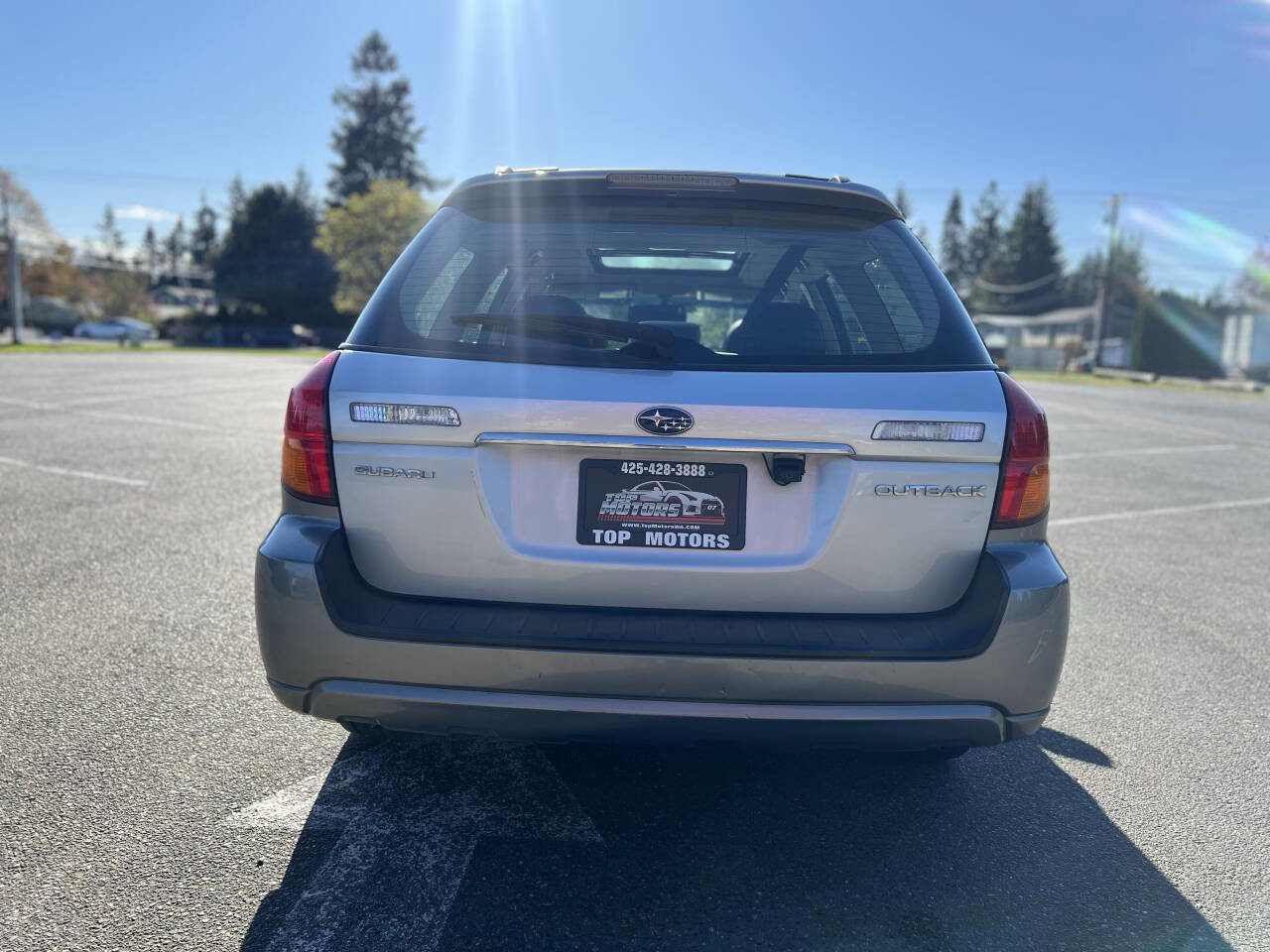 Used 2005 Subaru Outback 2.5i Limited AWD/4WD image 6