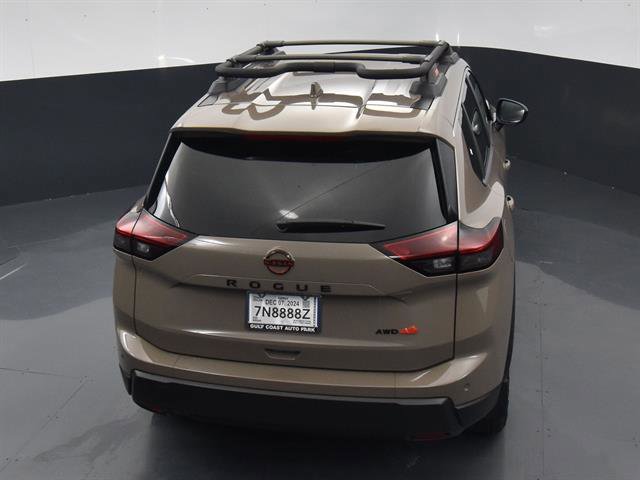 Certified 2025 Nissan Rogue SV image 38