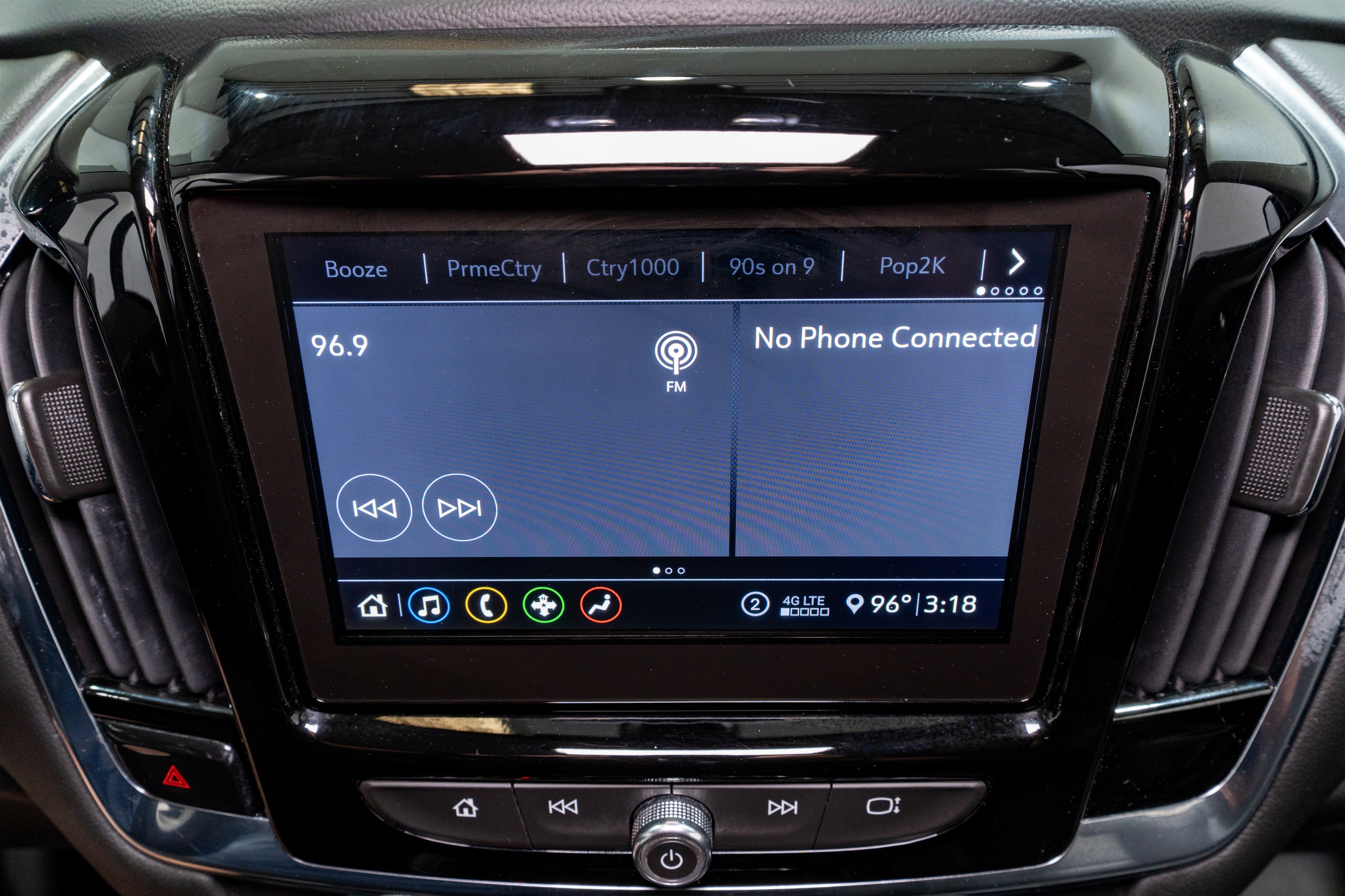 Used 2021 Chevrolet Traverse LT AWD/4WD image 15