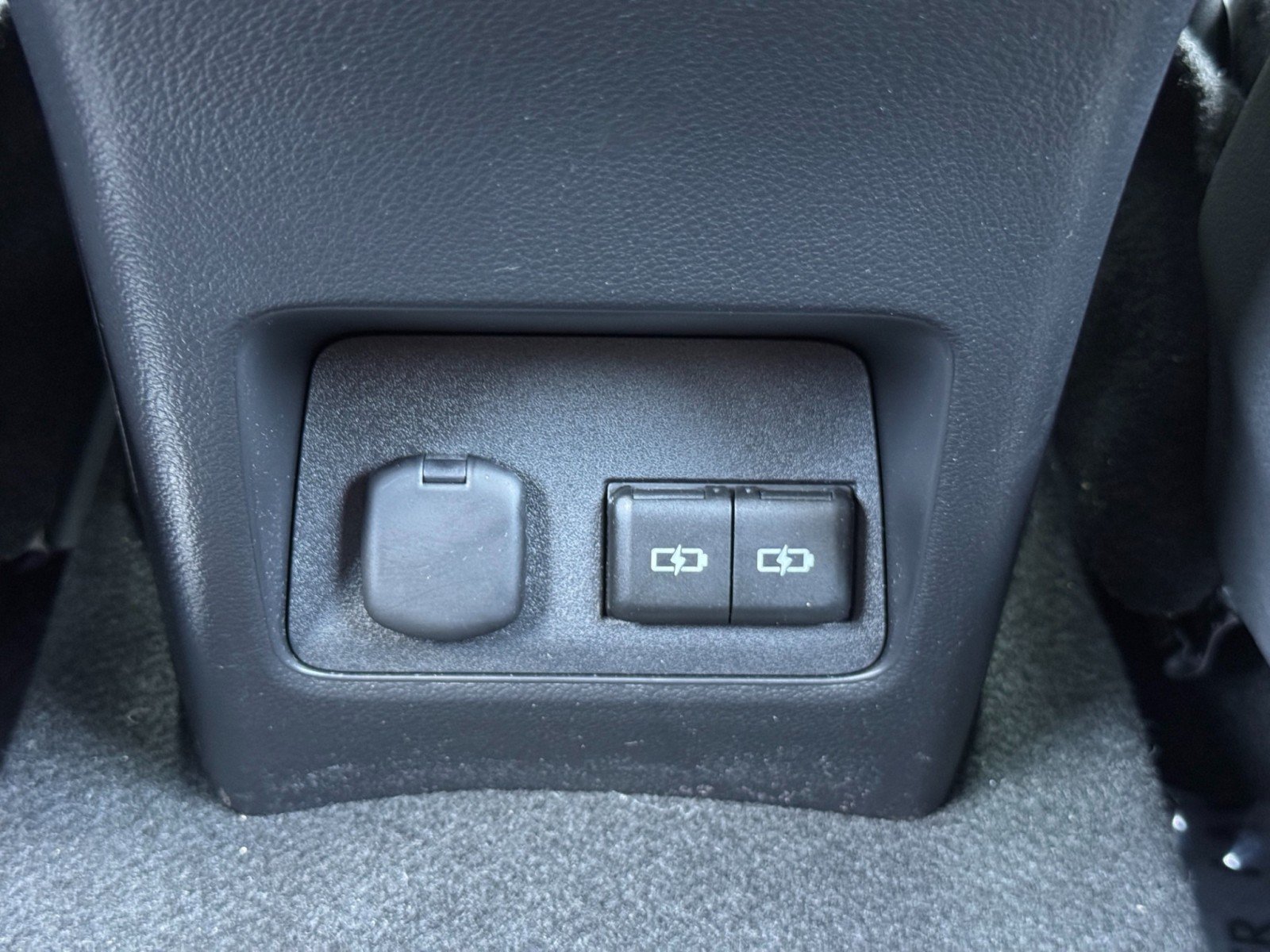 Used 2024 Lexus NX 350h AWD image 37