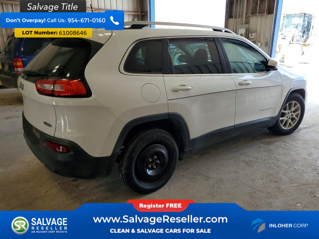 Used 2018 Jeep Cherokee Latitude FWD image 4