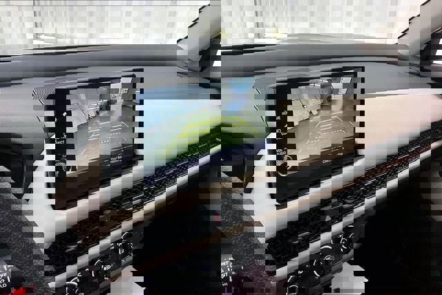 Certified 2026 Honda HR-V LX image 27