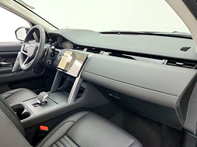 Certified 2025 Land Rover Discovery Sport S image 17