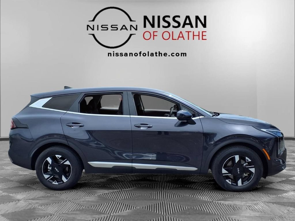 Used 2026 Kia Sportage LX FWD image 27