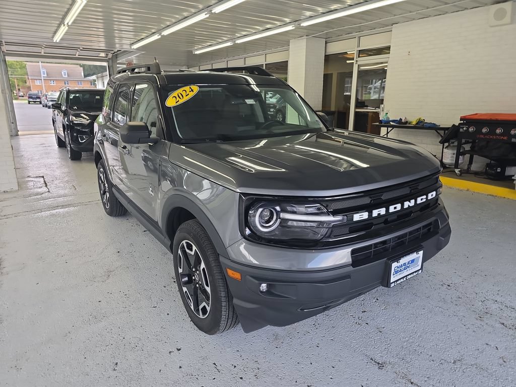 Used 2024 Ford Bronco Sport Outer Banks AWD/4WD image 7
