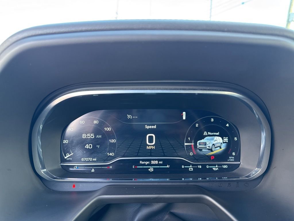 Used 2024 GMC Yukon SLT image 14