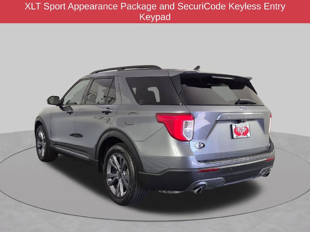 Used 2022 Ford Explorer XLT w/ Equipment Group 202A RWD image 8