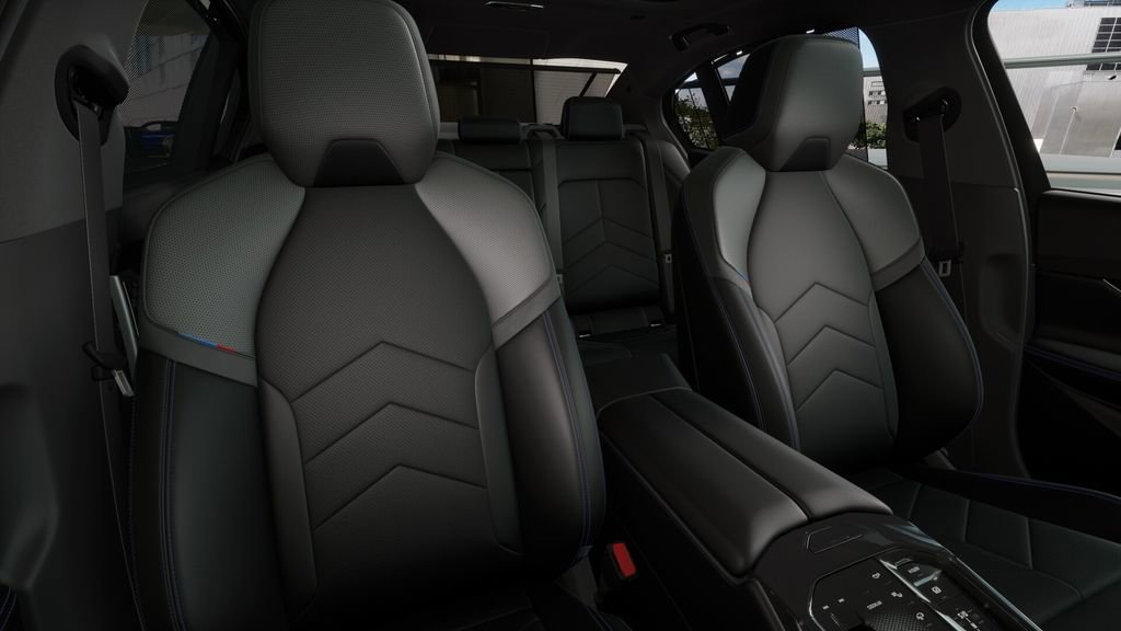 New 2026 BMW 540i xDrive w/ Executive Package image 11