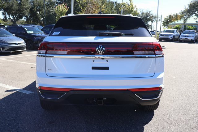 New 2026 Volkswagen Atlas Cross Sport SE image 6