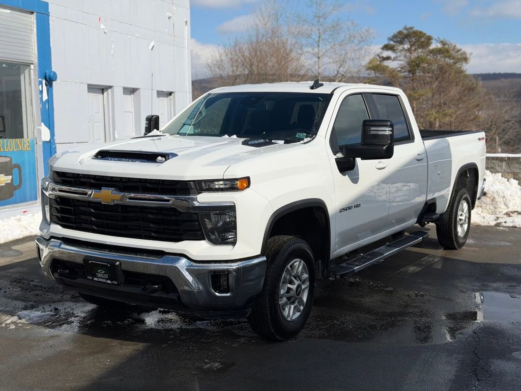 Used 2025 Chevrolet Silverado 2500 LT w/ Convenience Package image 1
