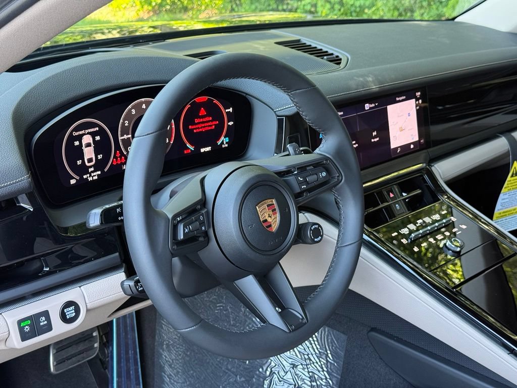 New 2026 Porsche Panamera 4 AWD/4WD image 8