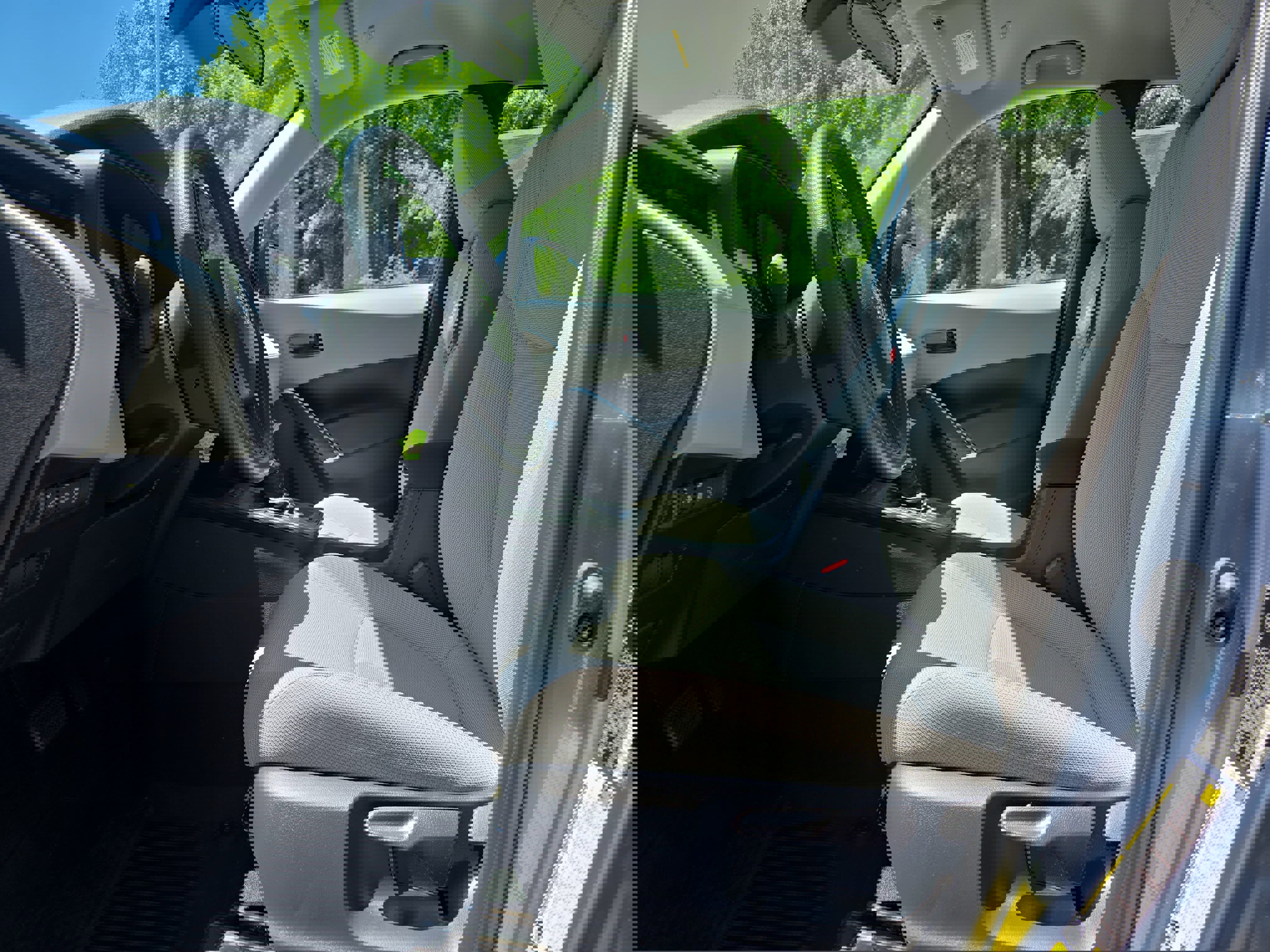 New 2026 Toyota Corolla Cross L FWD image 14