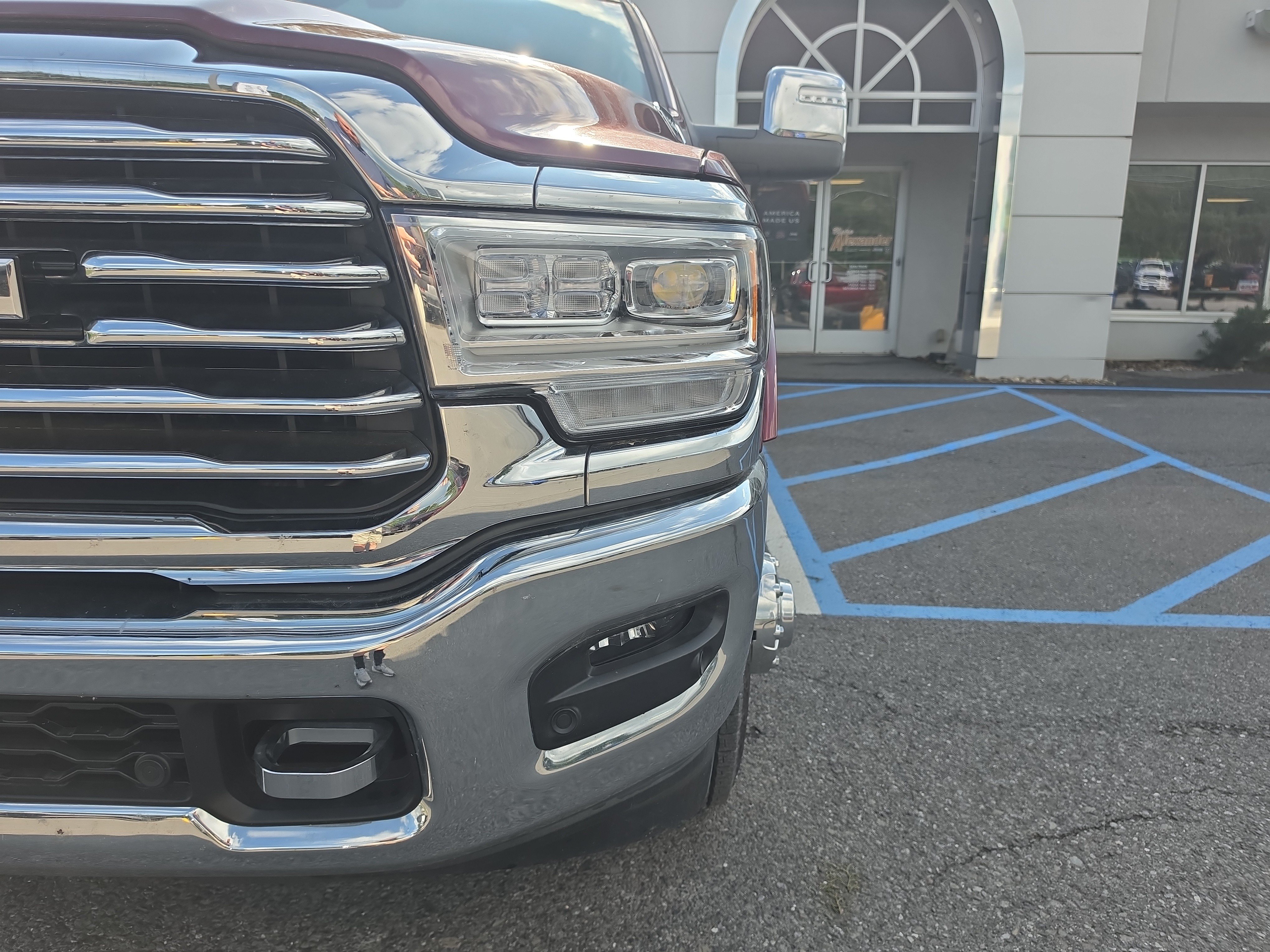 Used 2024 RAM 3500 Limited w/ Safety Group AWD/4WD image 10