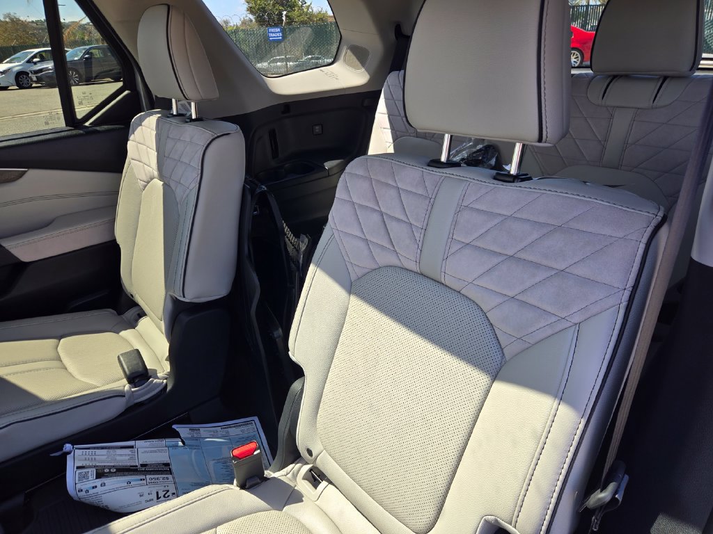 New 2026 Honda Pilot Elite image 11
