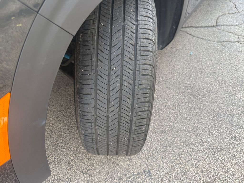 Used 2024 Kia Seltos S FWD image 24