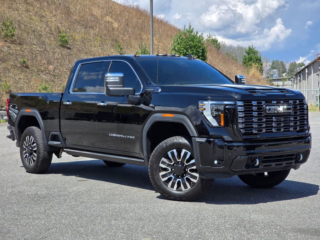 Used 2025 GMC Sierra 2500 Denali Ultimate image 14