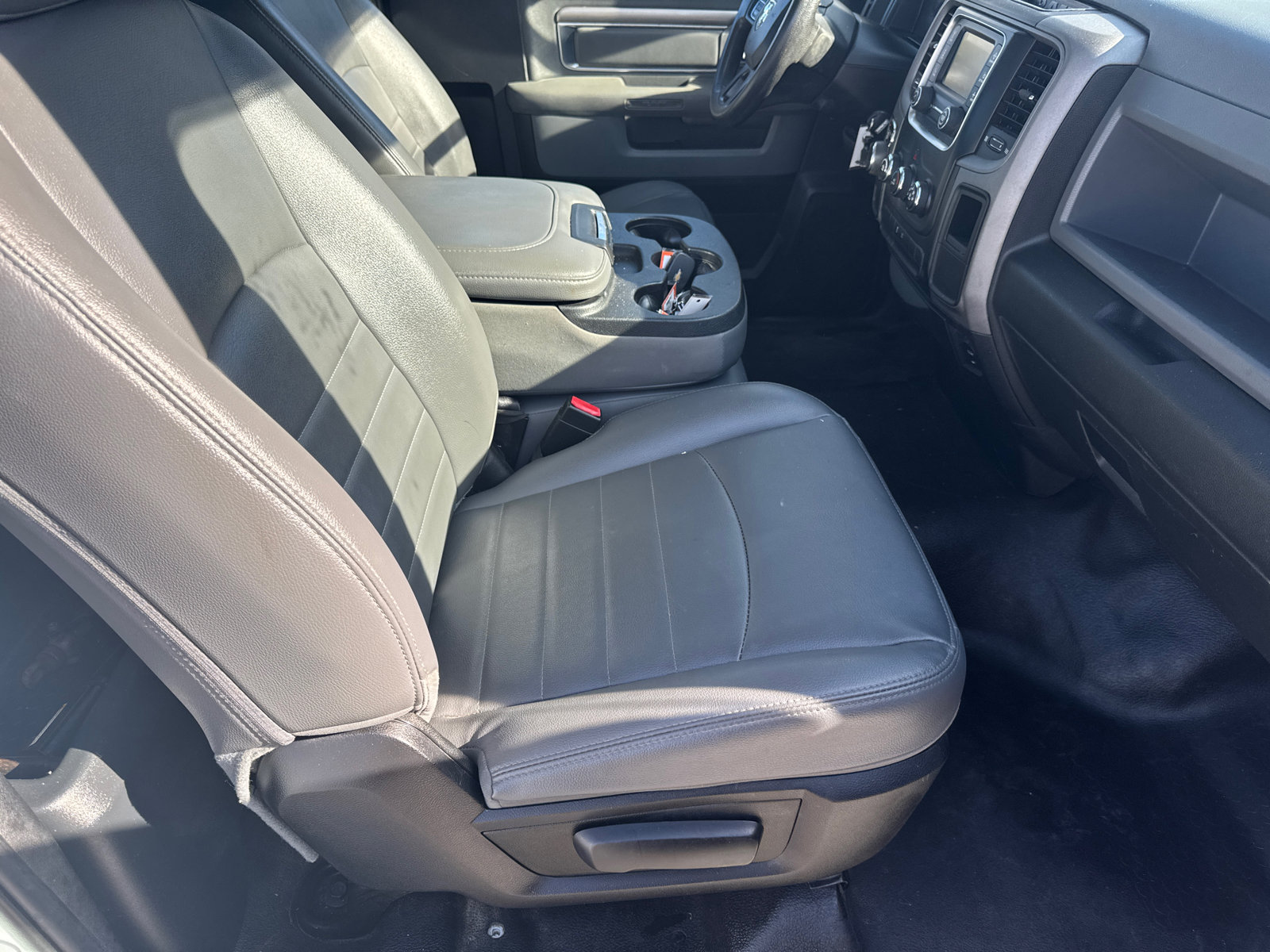 Used 2017 RAM 1500 Tradesman w/ Power & Remote Entry Group image 13
