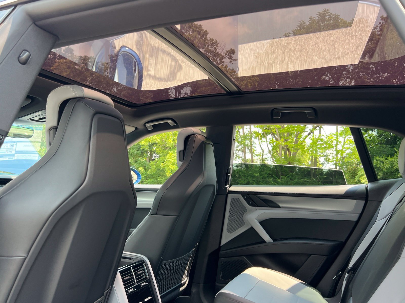 New 2026 Porsche Cayenne Electric AWD/4WD image 22