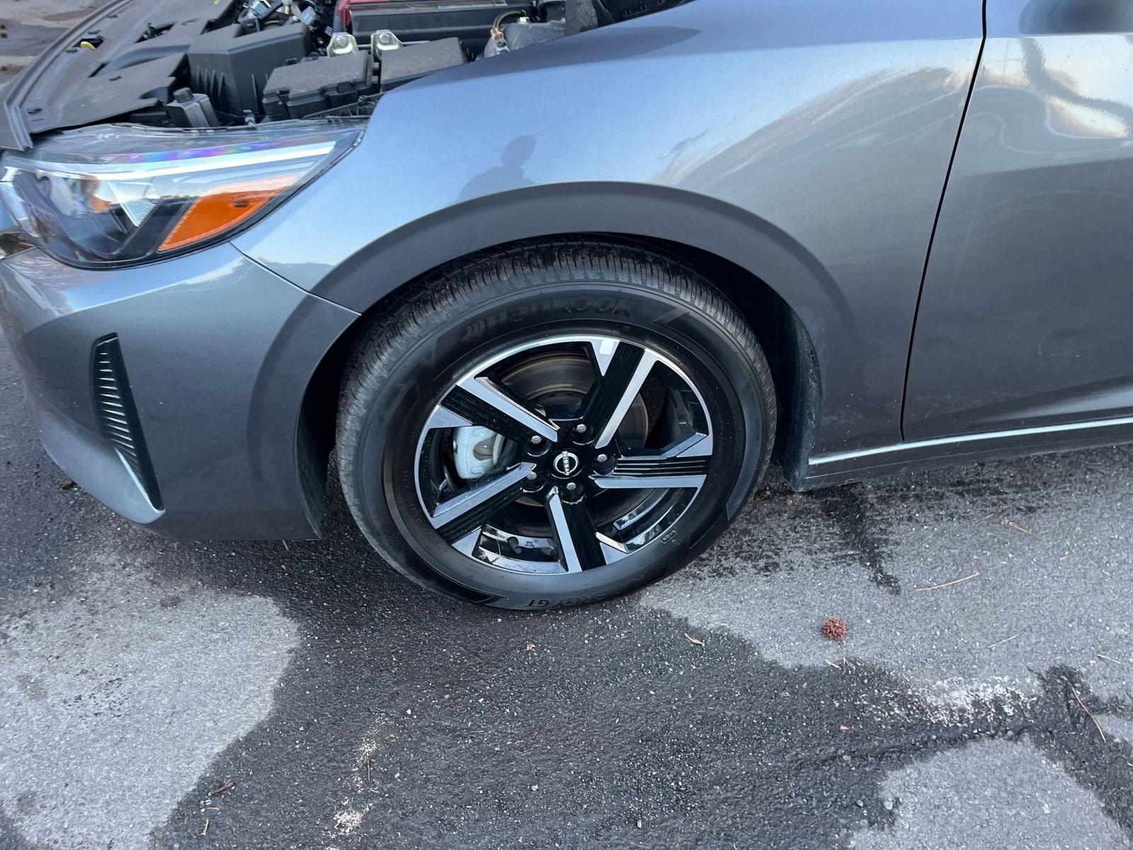 Used 2025 Nissan Sentra SV image 28