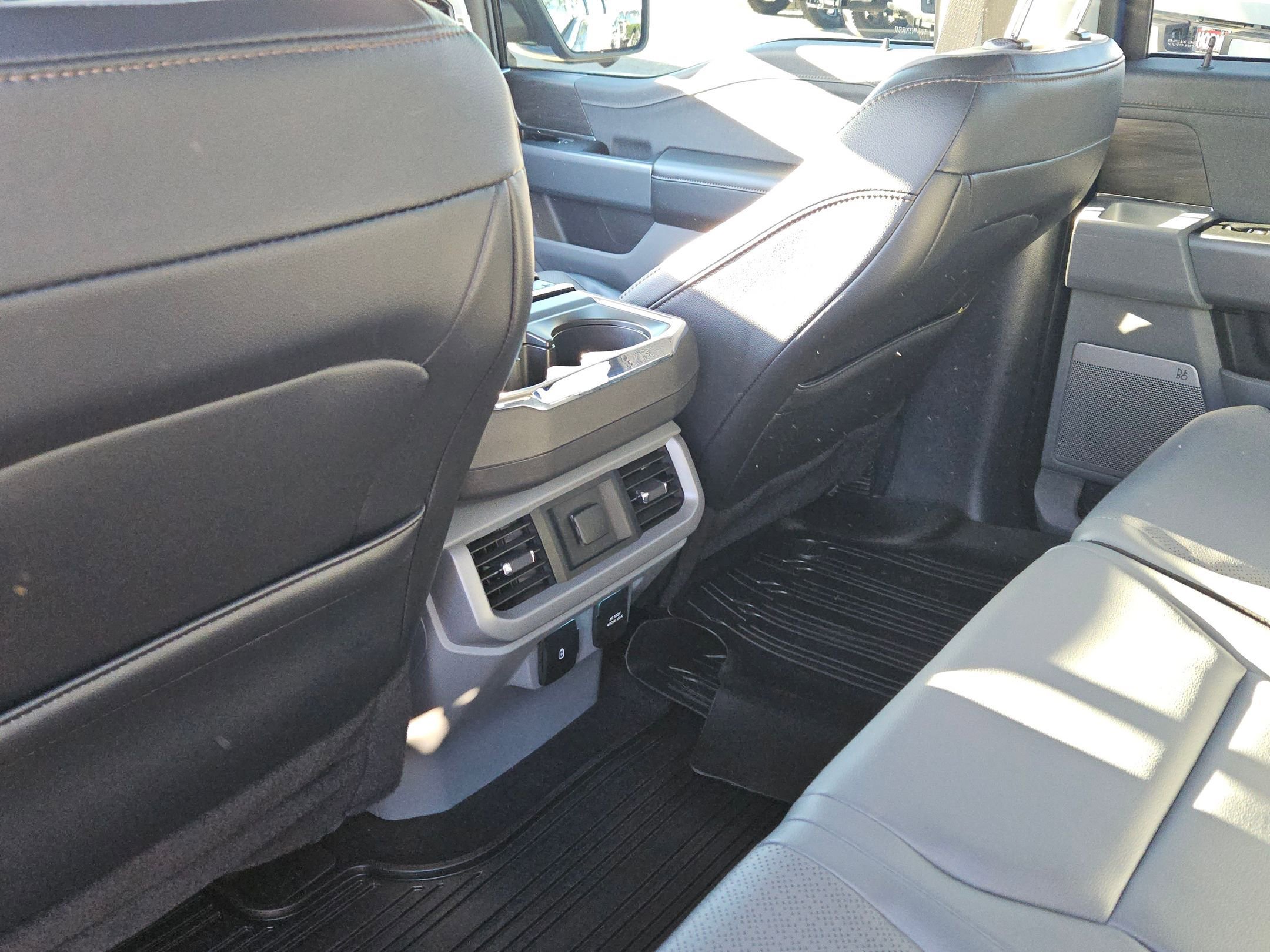 Certified 2024 Ford F150 Lariat w/ FX4 Off-Road Package image 21