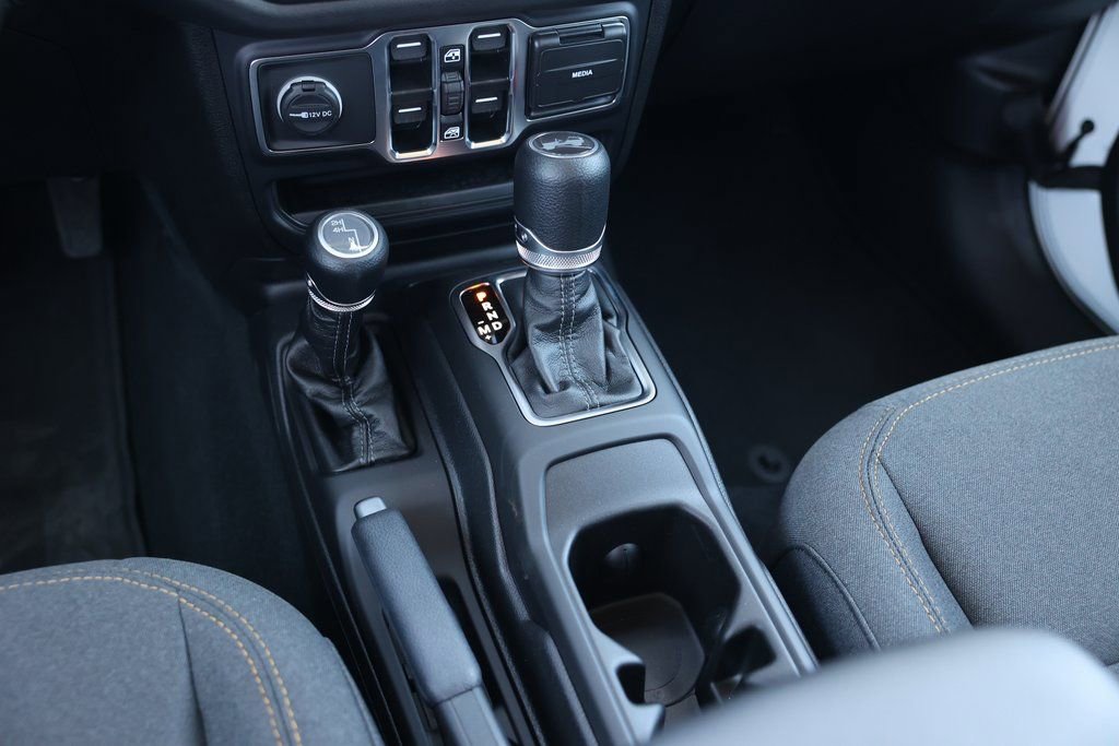 New 2024 Jeep Wrangler Unlimited Sport AWD/4WD image 31