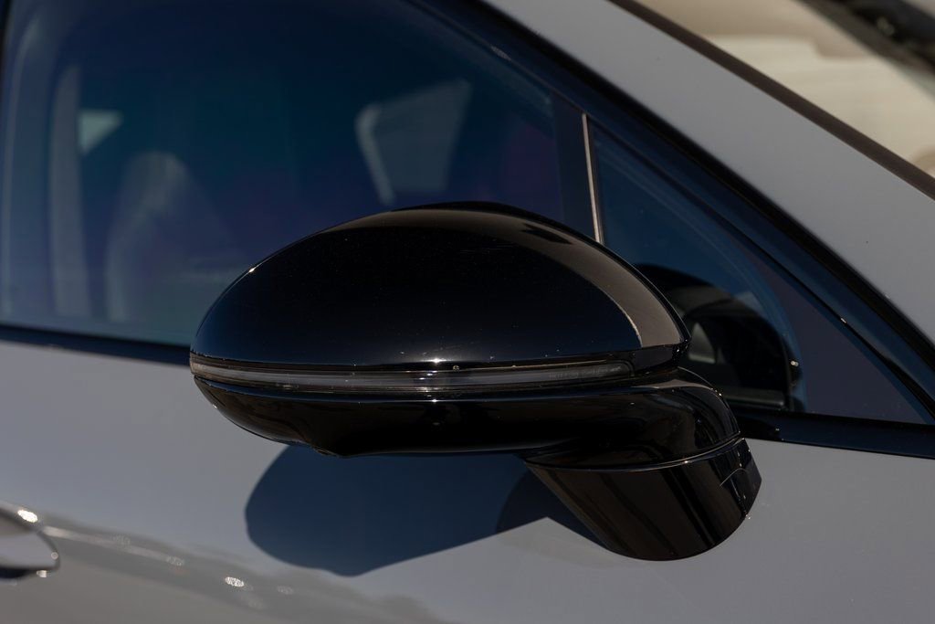 Certified 2025 Porsche Cayenne GTS image 28