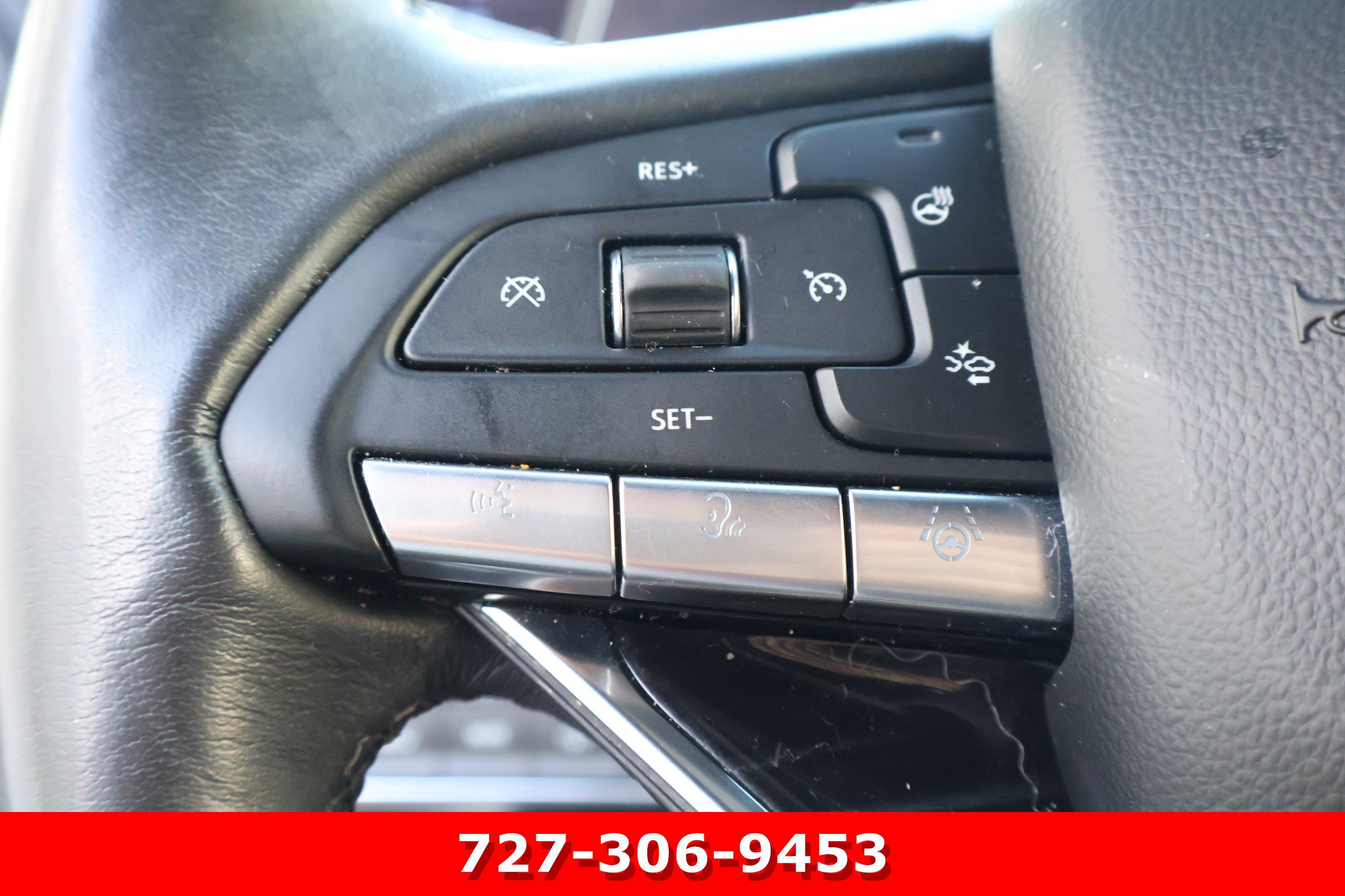 Used 2024 Cadillac Escalade Sport w/ LPO, ONYX Package AWD/4WD image 27