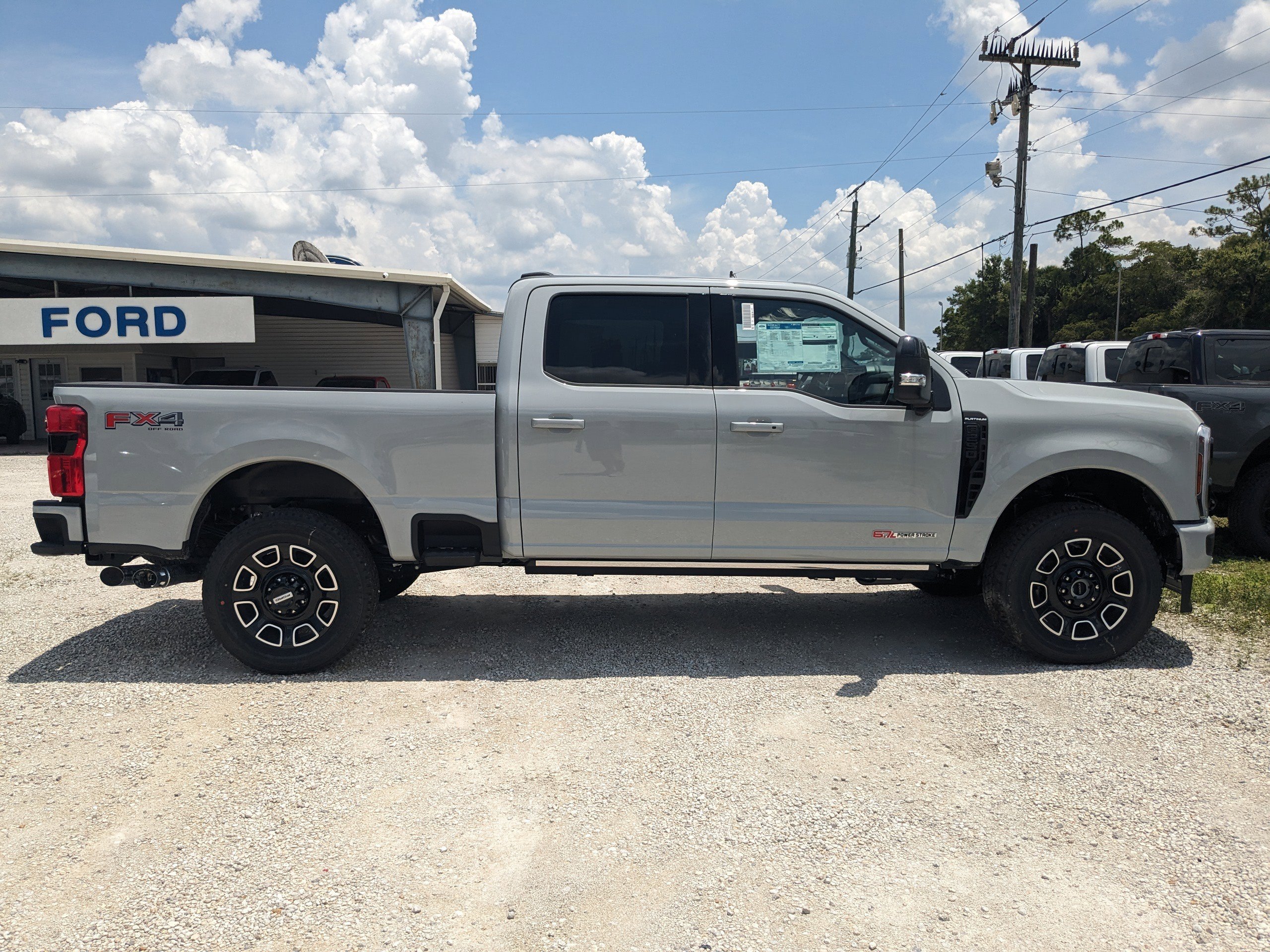 New 2025 Ford F250 Platinum image 4