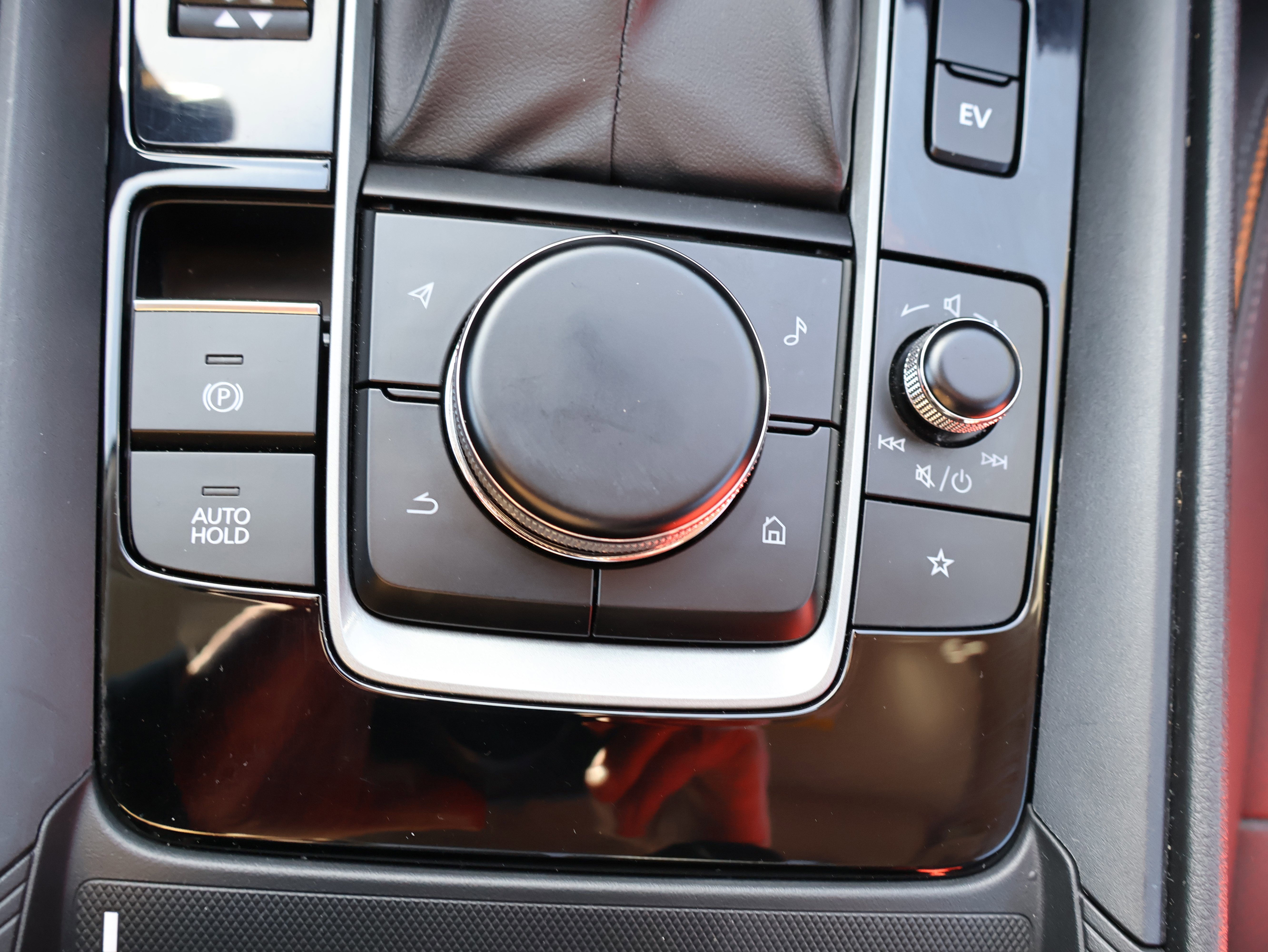 Used 2025 MAZDA CX-50 AWD 2.5 Hybrid image 28