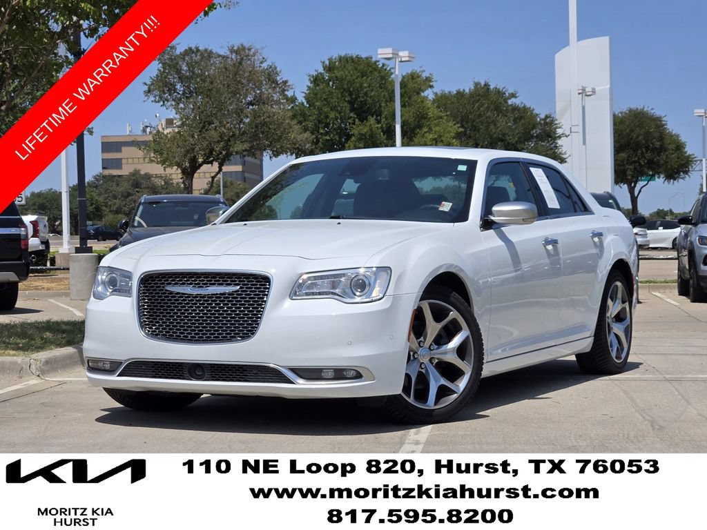Used 2018 Chrysler 300 C w/ Sun, Sound & Nav Package RWD image 2