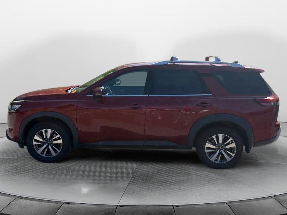 Used 2022 Nissan Pathfinder SL AWD/4WD image 4