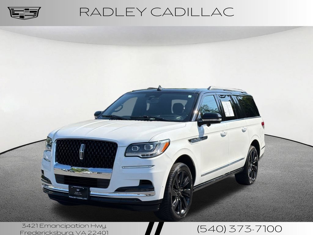 Used 2024 Lincoln Navigator L Black Label AWD/4WD image 1