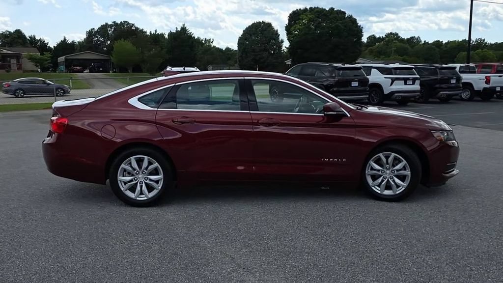 Certified 2017 Chevrolet Impala LT w/ Convenience Package FWD image 9