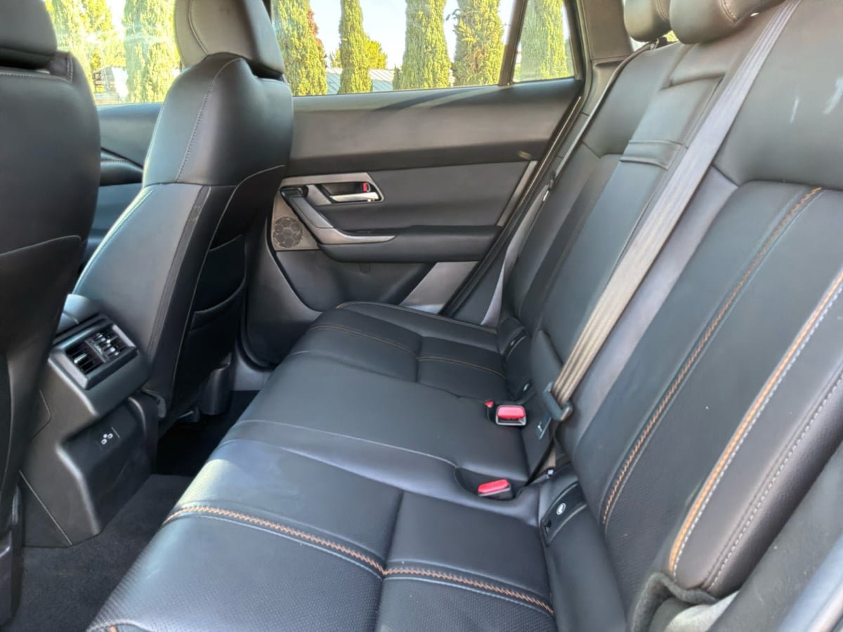Used 2025 MAZDA CX-50 AWD 2.5 S w/ Premium Plus Pkg image 19
