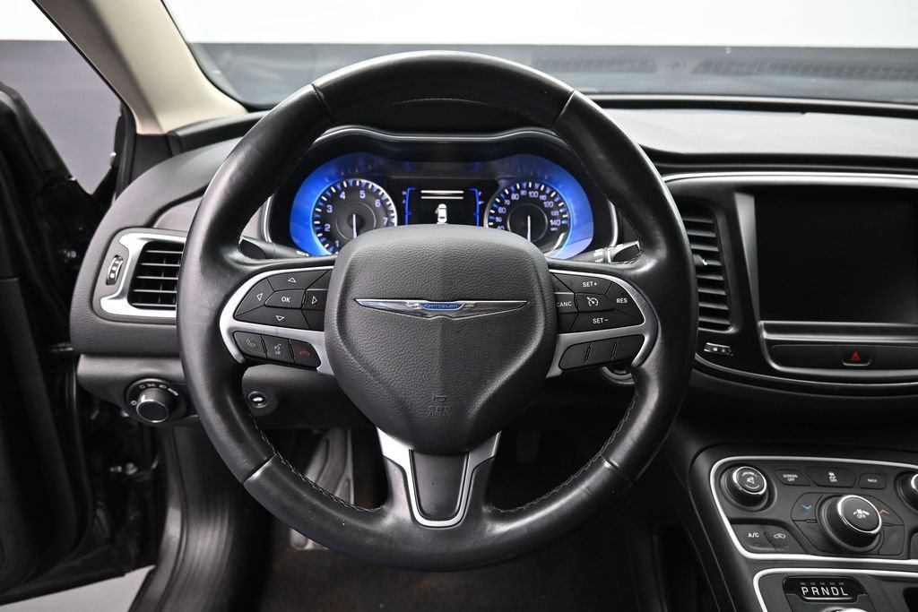 Used 2016 Chrysler 200 Limited w/ Anniversary Edition FWD image 16